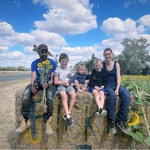 Meet your Posher, Megan-jayne